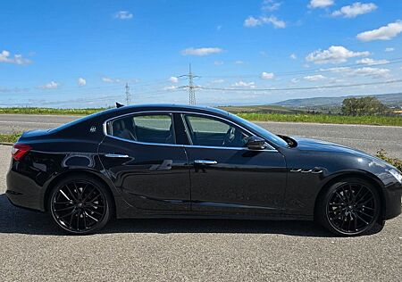 Maserati Ghibli 3.0 V6 430HP GranLusso S Q4