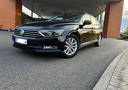 VW Passat Variant Volkswagen 2.0 TDI Comfortline Variant C...