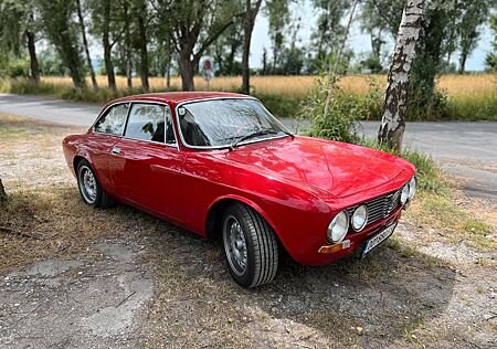 Alfa Romeo GT 1600 Junior