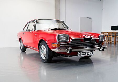 Andere Glas 2600 V8