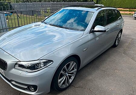 BMW 530dA TOURING EDITION SPORT |PANO|AHK|HUD|LEDER