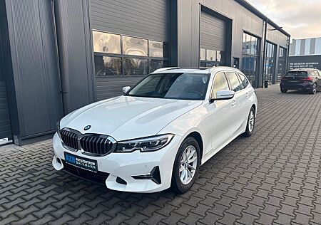 BMW 320 i Touring LuxuryLine AHK DAB LED PANO KAMERA