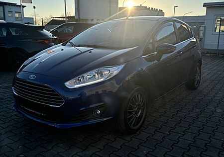 Ford Fiesta Titanium*ZAHNRIEMEN NEU*PDC*SHZ*