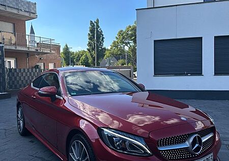 Mercedes-Benz C 180 AMG Line Coupe LED PTS AIRMATIC