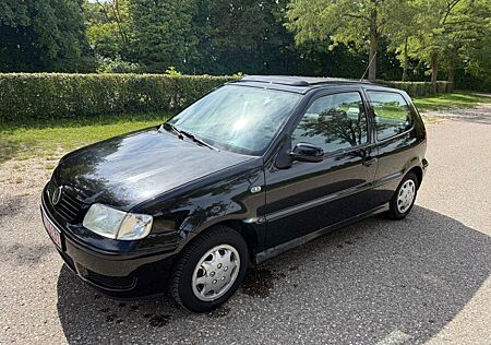 VW Polo Volkswagen 1.0 Editon TÜV 04/26*8-Fach Bereift*Läuft
