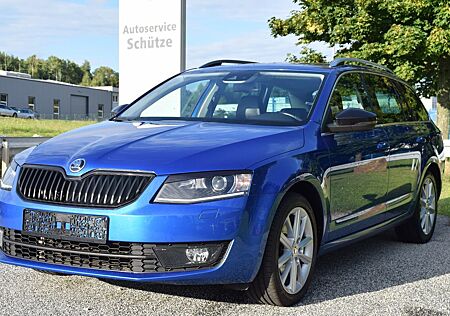 Skoda Octavia Combi Style Xenon Navi Pano AHK