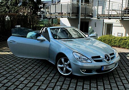 Mercedes-Benz SLK 350