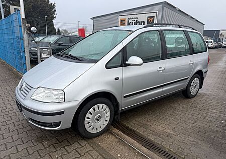 VW Sharan Volkswagen 2.0TDI (DPF) 7 SITZER