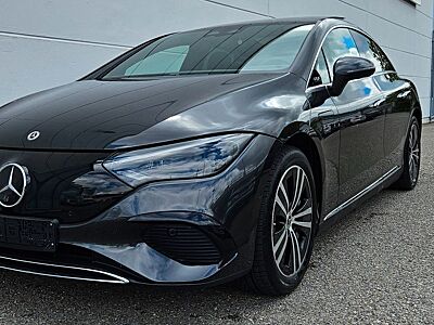 Mercedes-Benz EQE 300 DIGITAL LIGHT*PANORAMA*BURMESTER*DIS*360