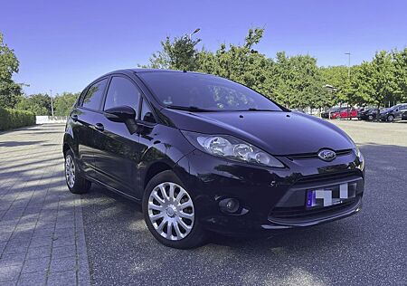 Ford Fiesta 1,4 TDCi TÜV NEU