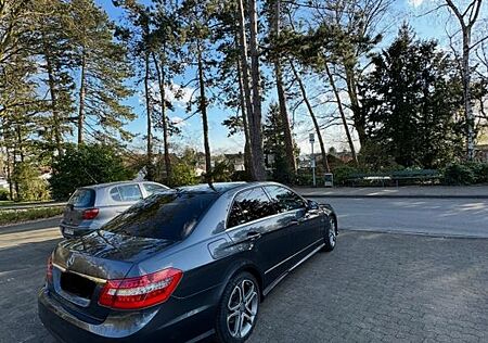 Mercedes-Benz E 350 CDI BlueEFFICIENCY