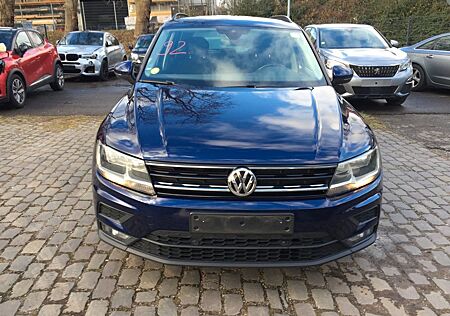 VW Tiguan Volkswagen 2,0 Comfortline Business