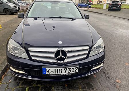 Mercedes-Benz C 200 CGI BlueEFFICIENCY AVANTG. Autom. AVAN...