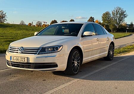 VW Phaeton Volkswagen 3.0 V6 TDI 4MOTION Tiptronic 5-Sitzer -