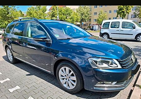 VW Passat Variant Volkswagen 2.0 BlueTDI DSG Highline Vari...