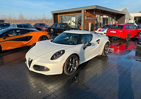 Alfa Romeo 4C Limited LAUNCH EDITION NEU + SPIDER Yellow !