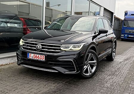 VW Tiguan Volkswagen R-Line 4Motion Matrix/Pano/H&K/IQ-Drive