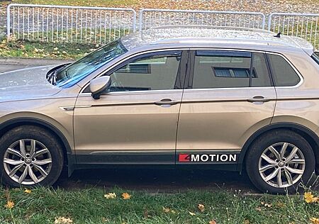 VW Tiguan Volkswagen 2.0 TDI SCR DSG 4MOTION Highline Highline