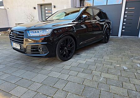 Audi SQ7 4.0 TDI quattro tiptronic