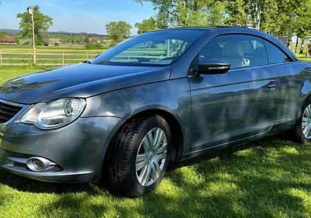 VW Eos Volkswagen 1.4 TSI 90kW - Leder und Panoramadach