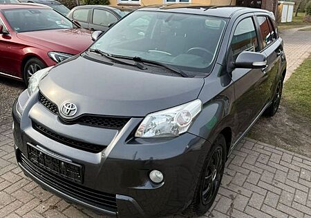 Toyota Urban Cruiser Town+ HU NEU BENZIN AHK 5 TRG