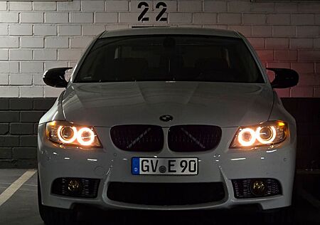 BMW 325i *Injektoren NEU*Scheckheft*Sportauspuff*M3