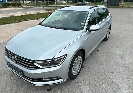 VW Passat Variant Volkswagen Passat 2.0 TDI DSG BMT Comfortline NAVI ACC AHK