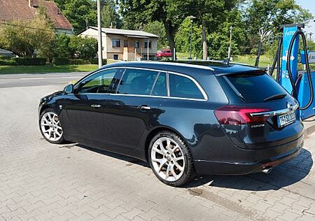 Opel Insignia ST 2.0 CDTI eco. Bus. Innov. 120 4x...