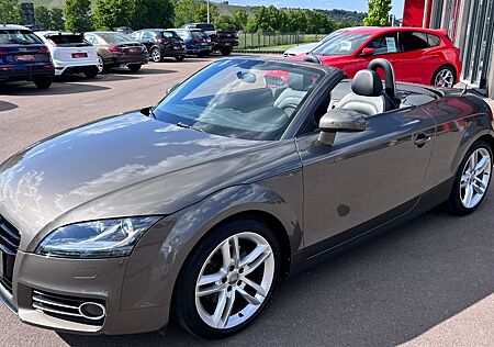 Audi TT Coupe/Roadster 1.8 TFSI *BI-XENON+SITZHEIZUNG