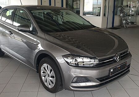 VW Polo Volkswagen VI Comfortline 110 PS Klimaautom Navigation