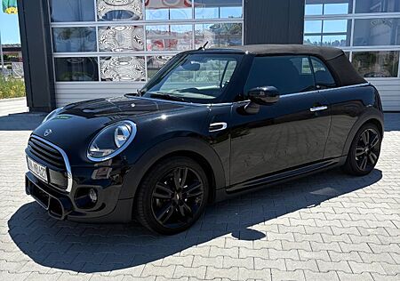 Mini Cooper Cabrio John Cooper Works Line