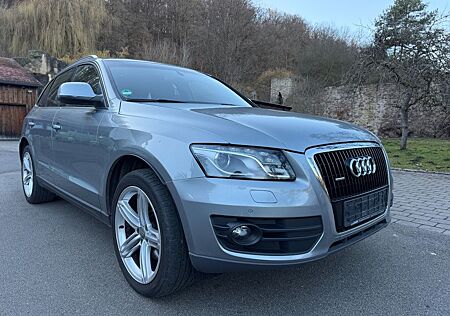 Audi Q5 3.0 TDI quattro / S - Line