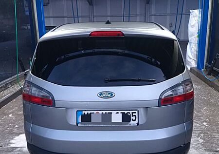 Ford S-Max 2,5 Titanium Titanium