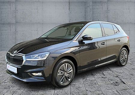 Skoda Fabia Tour 1,0 TSI SHZ PDC RFK KESSY SmartLink