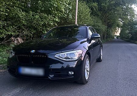 BMW 118i Sport Line Sport Line