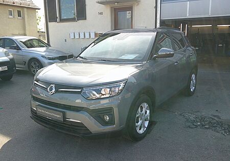 SsangYong Tivoli 1.5 T-GDi Quartz 2WD Navi 8xAlu Cam AHK