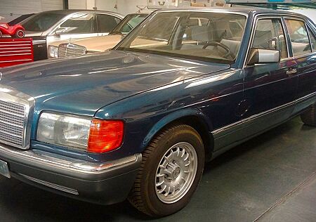 Mercedes-Benz S 300