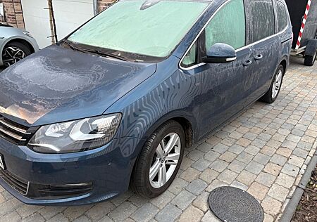VW Sharan Volkswagen 2.0 TDI SCR 135kW DSG BMT Ocean Ocean