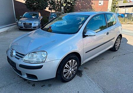 VW Golf Volkswagen V Lim. Trendline