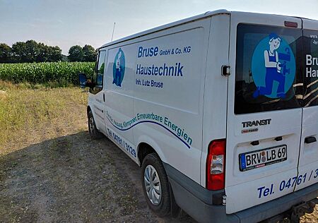 Ford Transit mit Anhängerkupplung