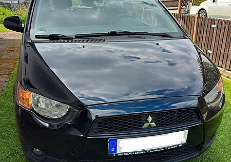 Mitsubishi Colt 1.1 35 Jahre ClearTec 35 Jahre