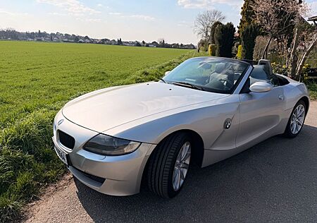 BMW Z4 Roadster 2.5si