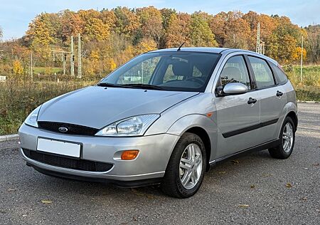 Ford Focus 1.6 ORG. 51.000KM/TÜV-Zahnriemen Neu/Klima