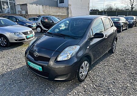 Toyota Yaris Cool+