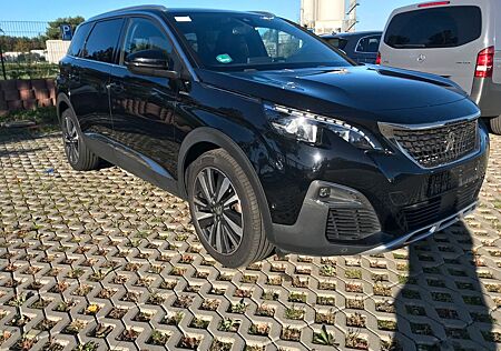 Peugeot 5008 / GT LINE/Panorama/ 7Size/leder.