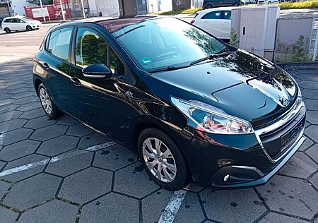 Peugeot 208 PureTech 82 Active Active