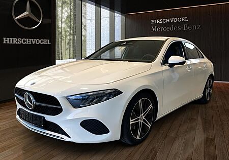 Mercedes-Benz A 200 Limo Progressive Line+AHK+DISTRON+KEYLESS