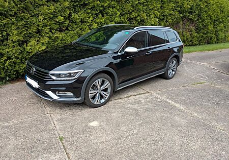 VW Passat Alltrack Volkswagen 2.0 TDI SCR 176kW DSG 4MOT A...