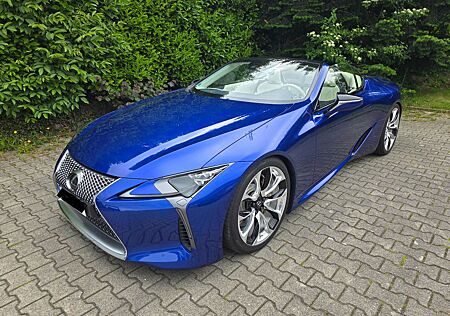 Lexus LC 500 Cabrio - Regatta Edition einer von 20