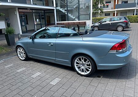 Volvo C70 2.4i Summum Automatik
